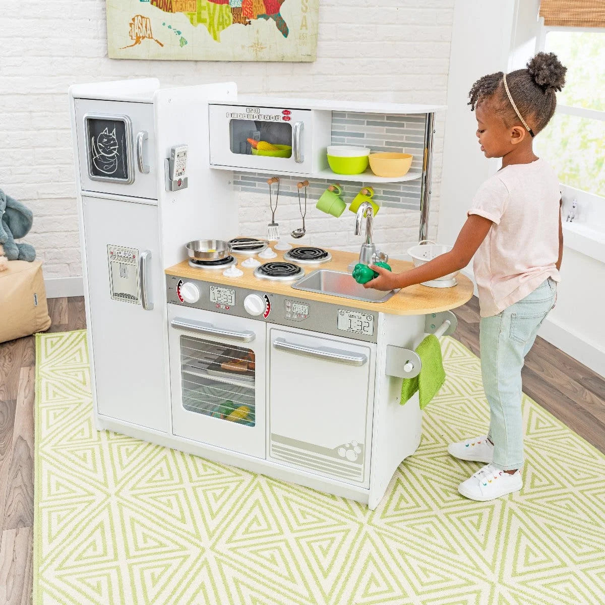 Uptown White Play Kitchen