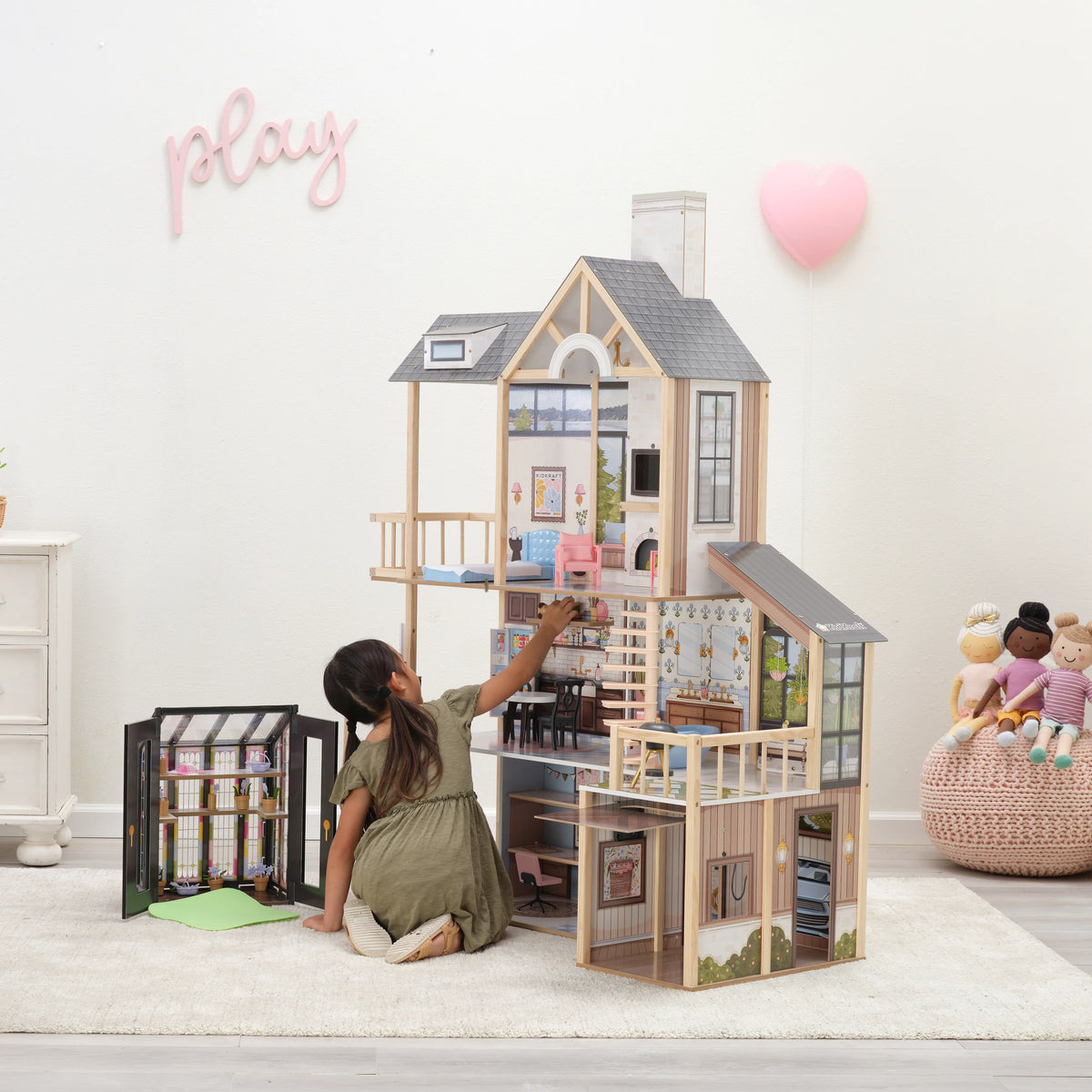 Lakeview Villa Dollhouse & Greenhouse