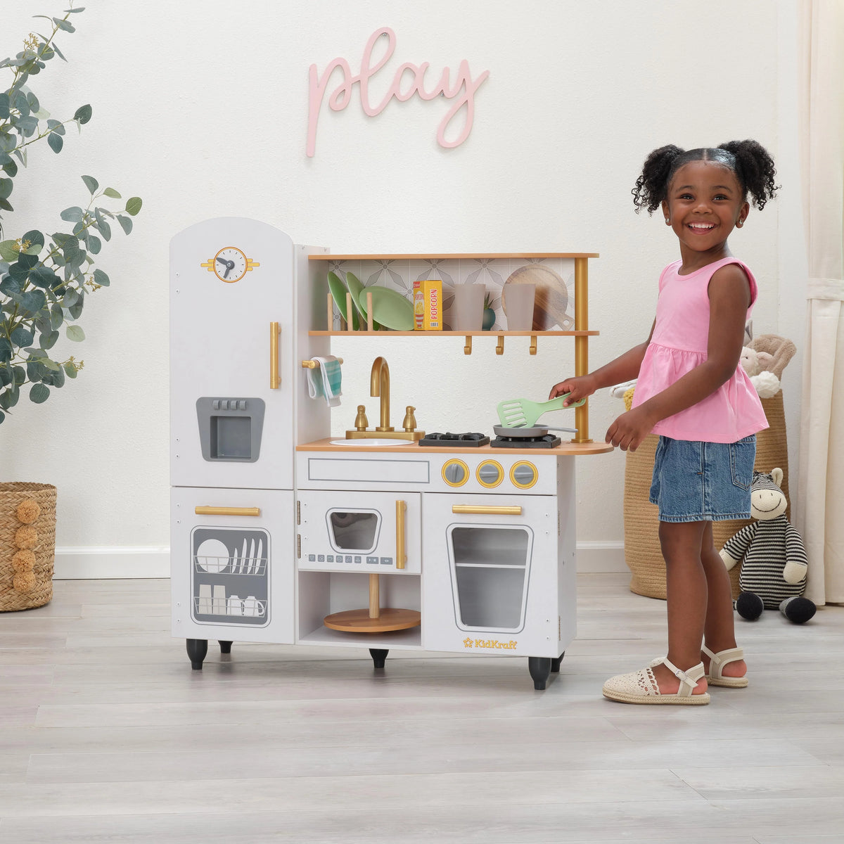 Vintage Play Kitchen - White & Gold
