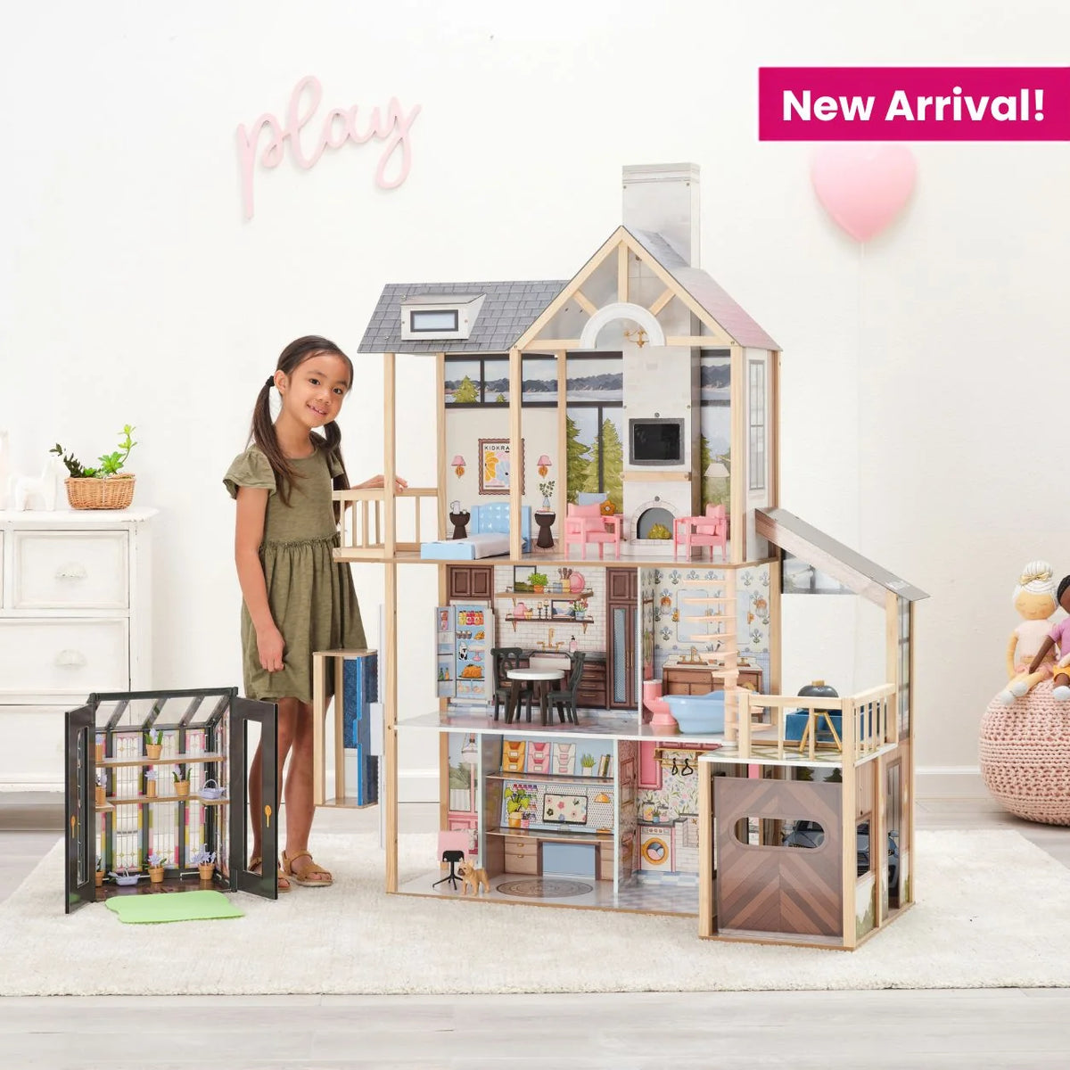 Lakeview Villa Dollhouse & Greenhouse
